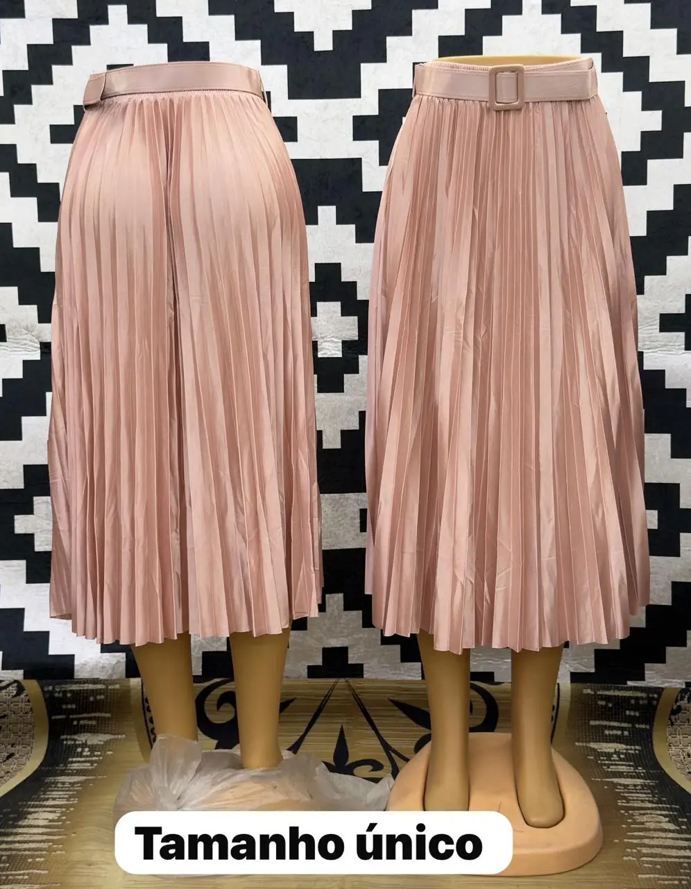 Saia Plissada Rosa Bebe com Cinto