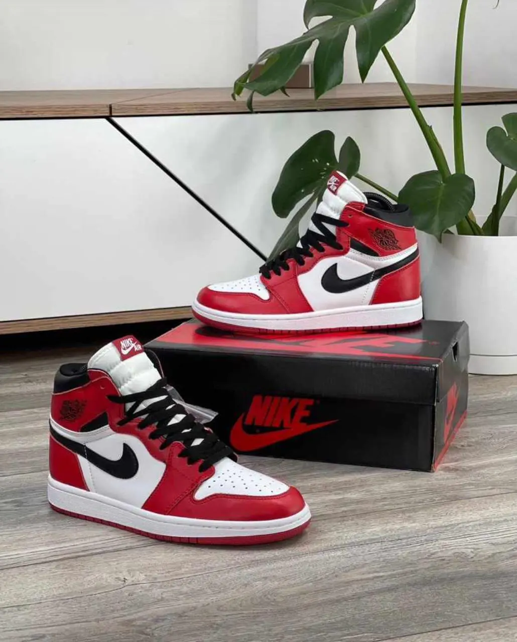 Tênis Nike Air Jordan 1 Mid - Sapatilhas para Mulher