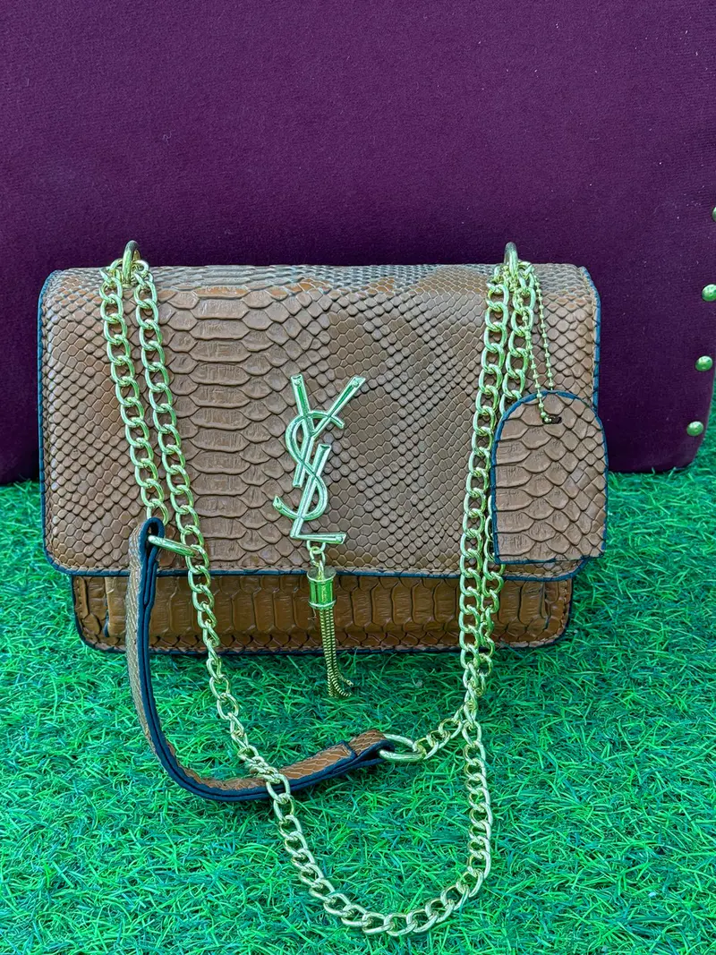 Bolsa Saint Laurent Texturizada Castanho 