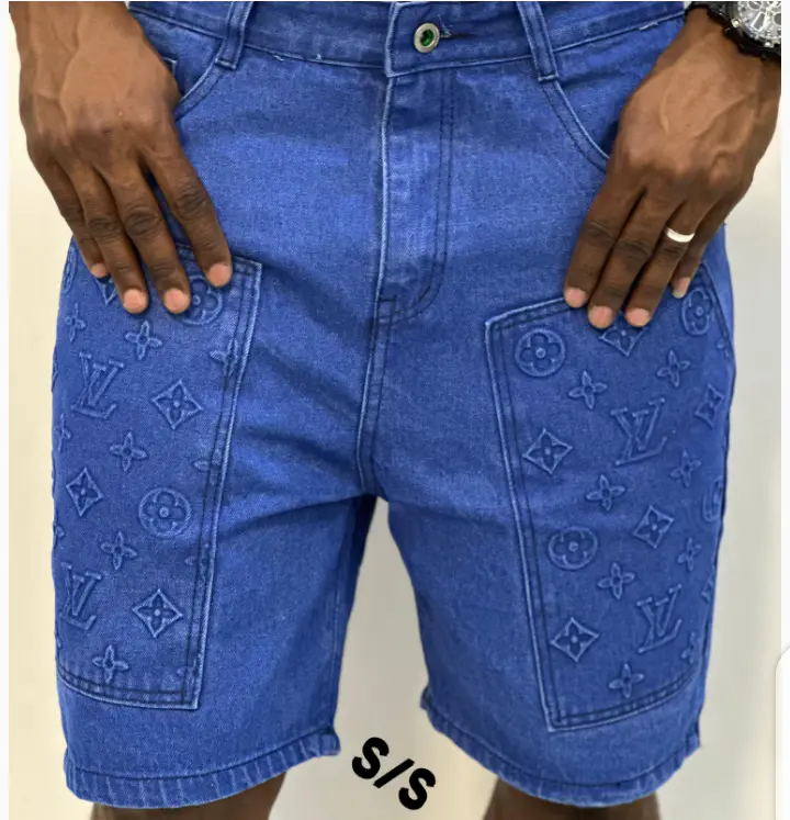 Shorts Denim Verde Estampado LV (Calção, calções)