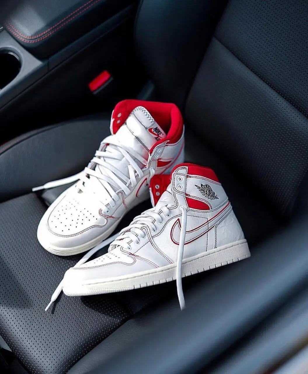 Tênis Nike Air Jordan 1 Mid - Sapatilhas para Mulher