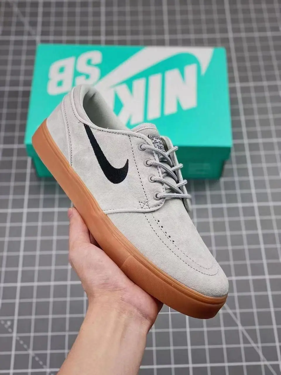 Tênis Nike SB Zoom Janoski OG