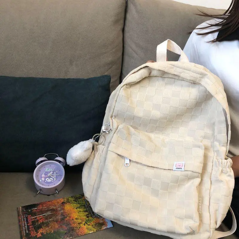 Mochila Azul Texturizada com Pingente