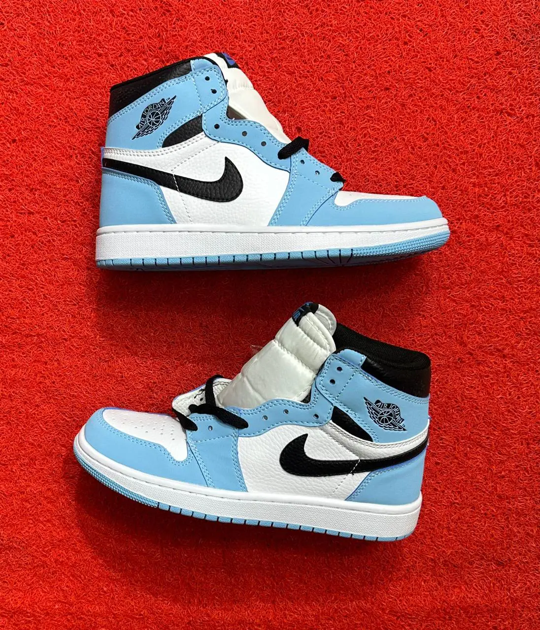 Tênis Nike Air Jordan 1 Mid - Sapatilhas para Mulher
