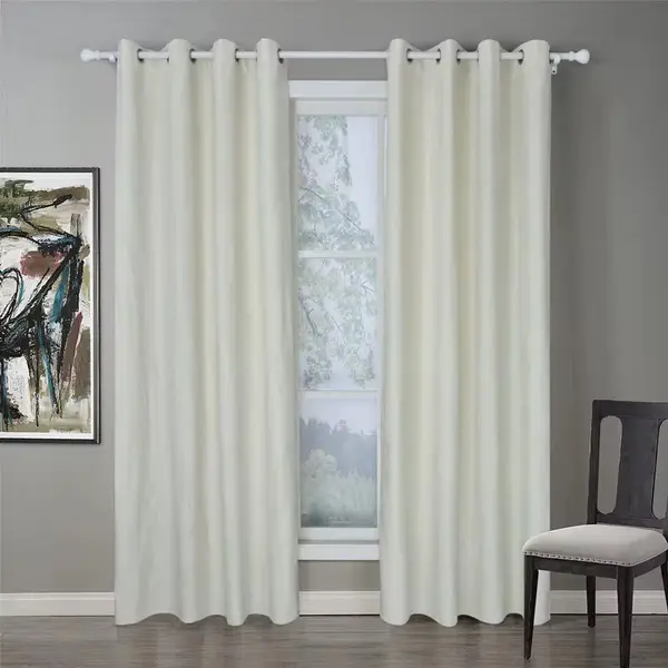 Cortina Blackout Elegante com Ilhós