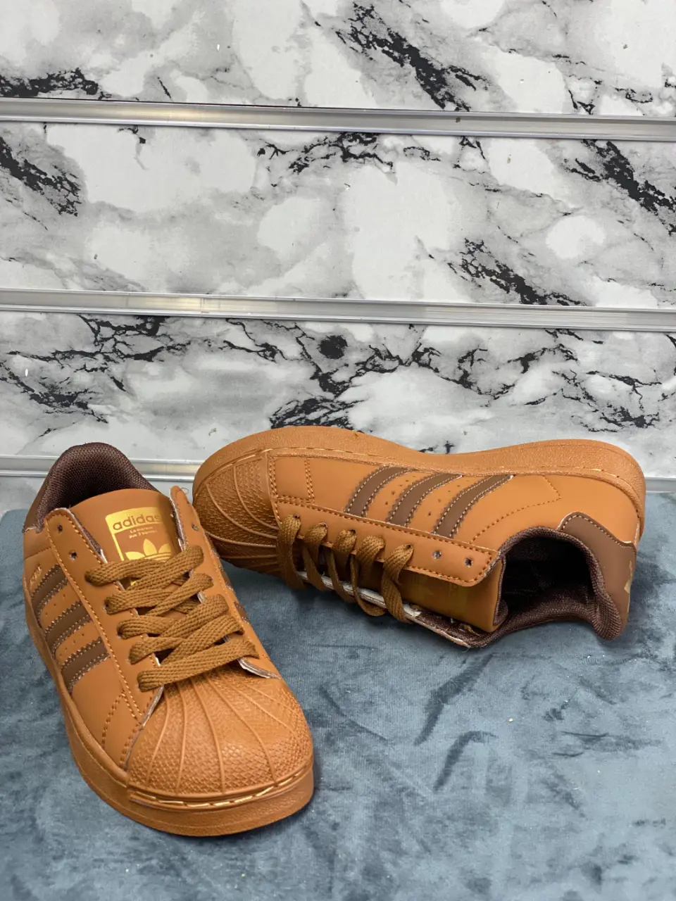 Tênis Infantil Adidas Superstar Clássico - Conforto e Estilo Icônico