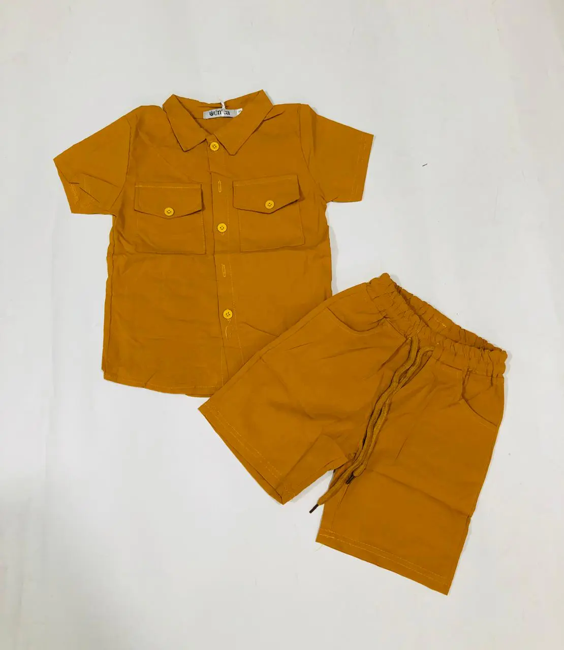 Conjunto Infantil Amarelo Mostarda