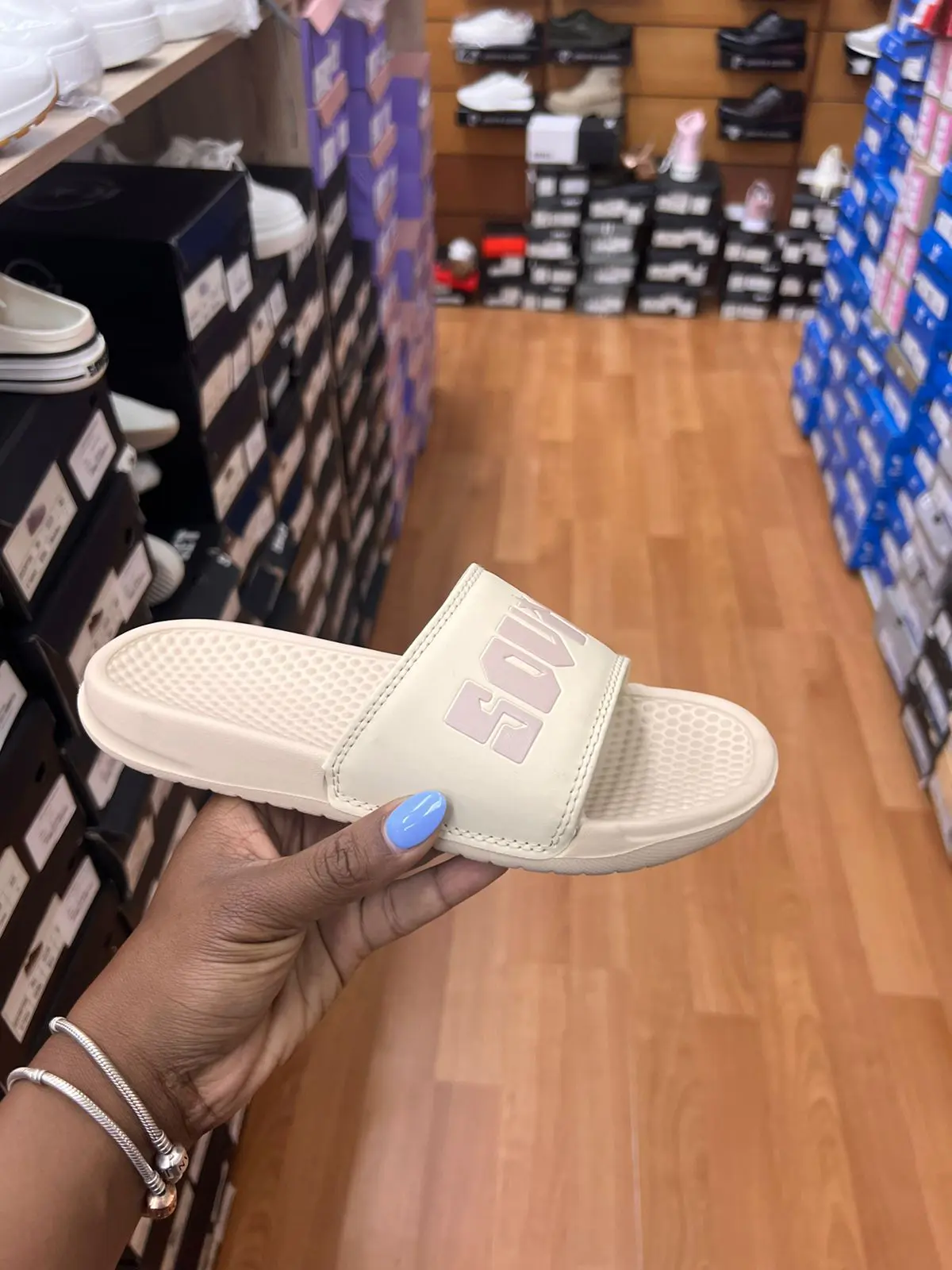 Sandálias Soviet Youth Bahamas Slip-On
