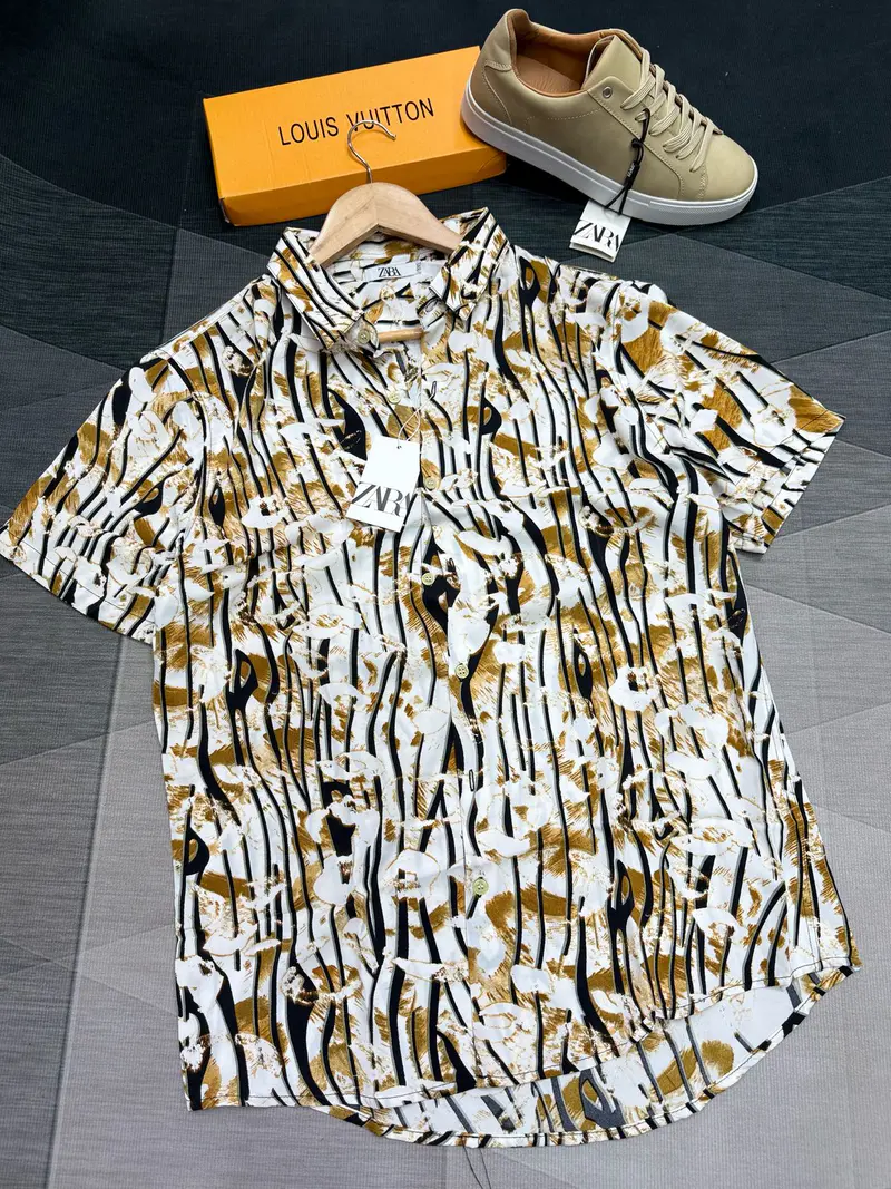 Camisa Masculina Estampada Artística Zara