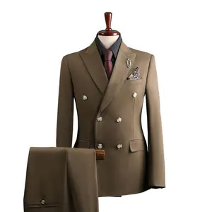 Terno Slim Fit Bege Duplo, três peças: Casaco, Calça e Colete