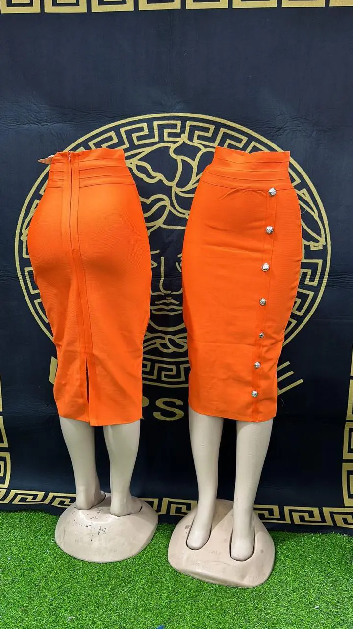 Saia Lápis Laranja Elegância