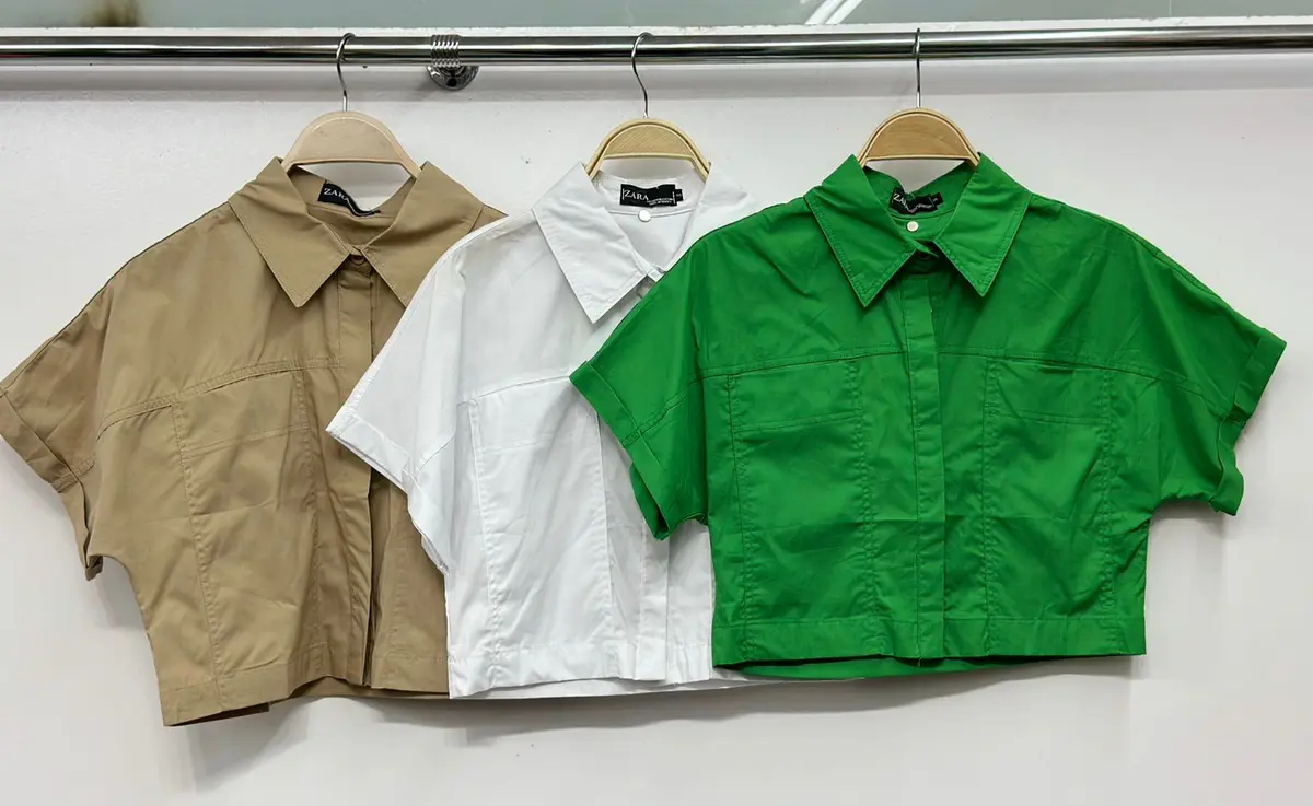 Camisa Cropped Manga Curta