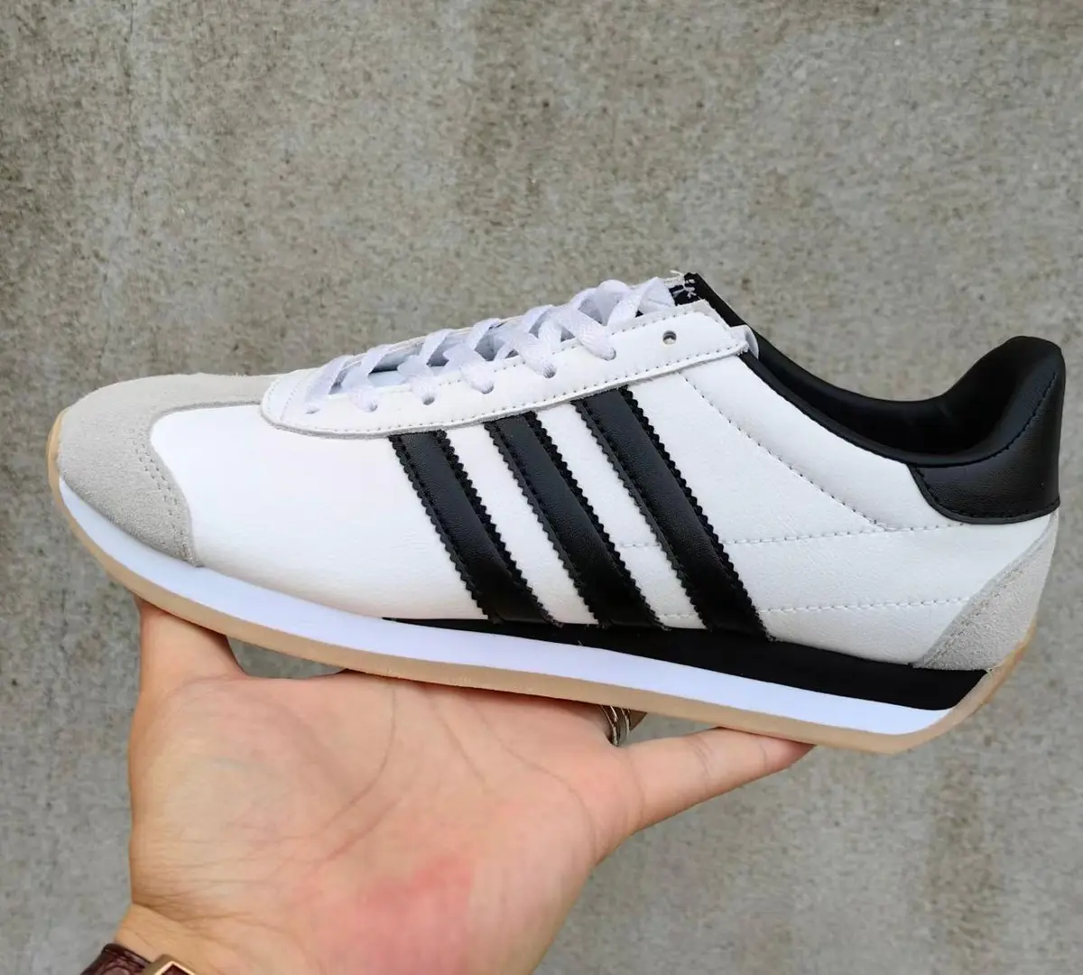 Tênis Adidas Country II White Night Indigo Scarlet