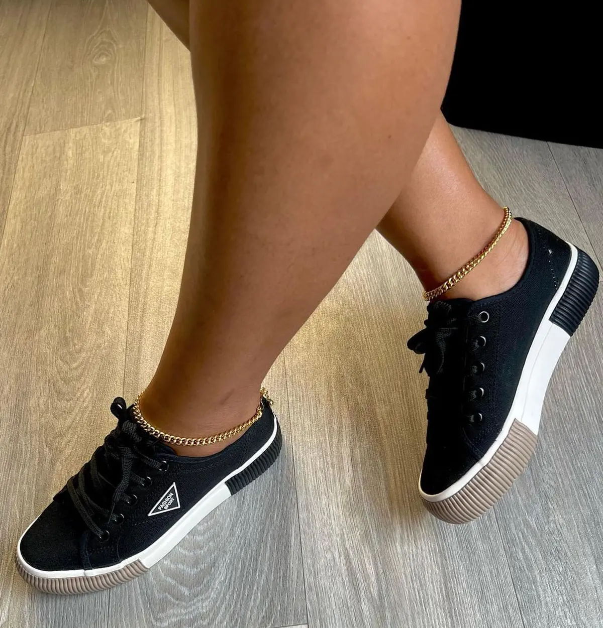 Ténis Fashion Sport - Cano Baixo em Lona com Cadarço