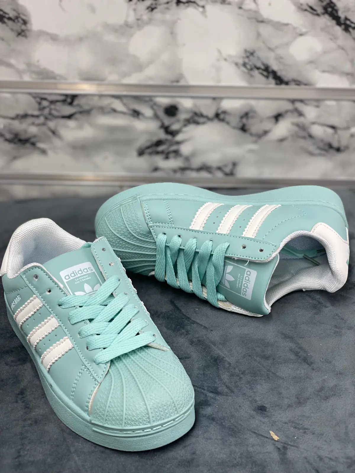Tênis Infantil Adidas Superstar Clássico - Conforto e Estilo Icônico
