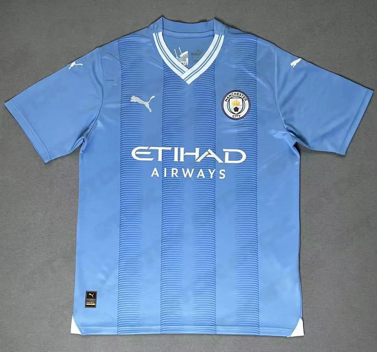 Camisa Esportiva Clássica de Manchester City
