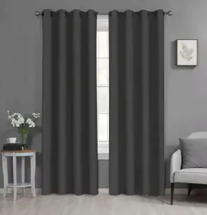 Cortina Blackout Elegante com Ilhós