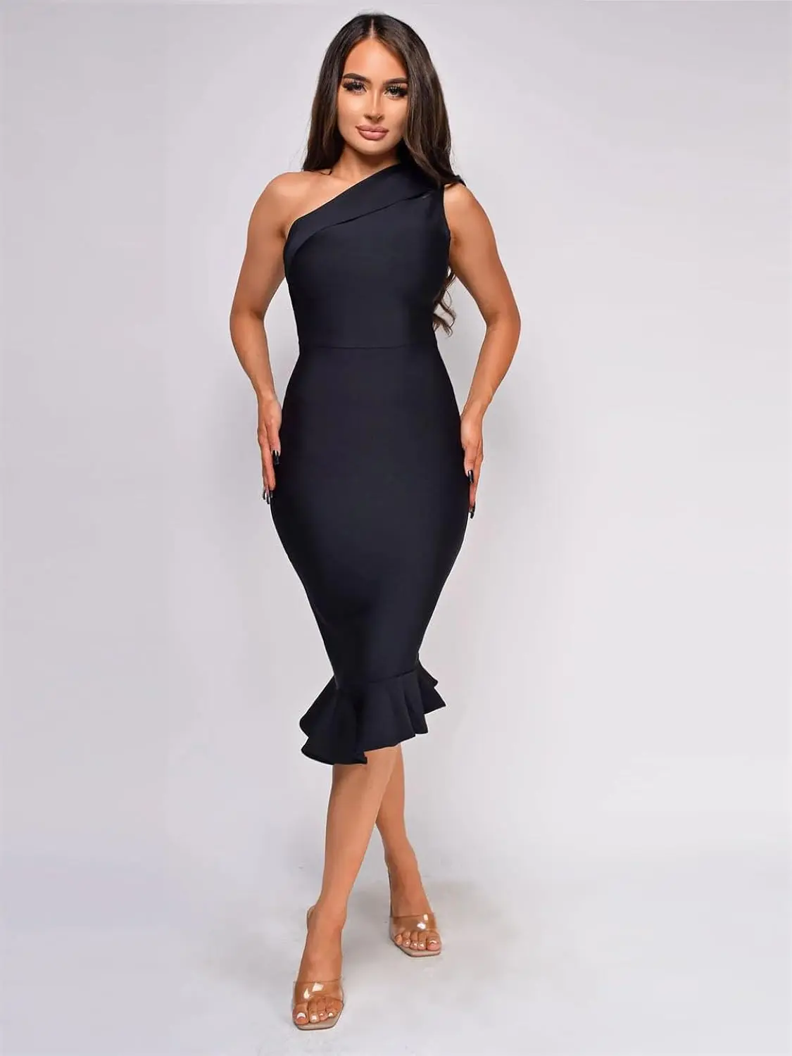 Vestido Elegante Assimétrico com Barra Fishtail