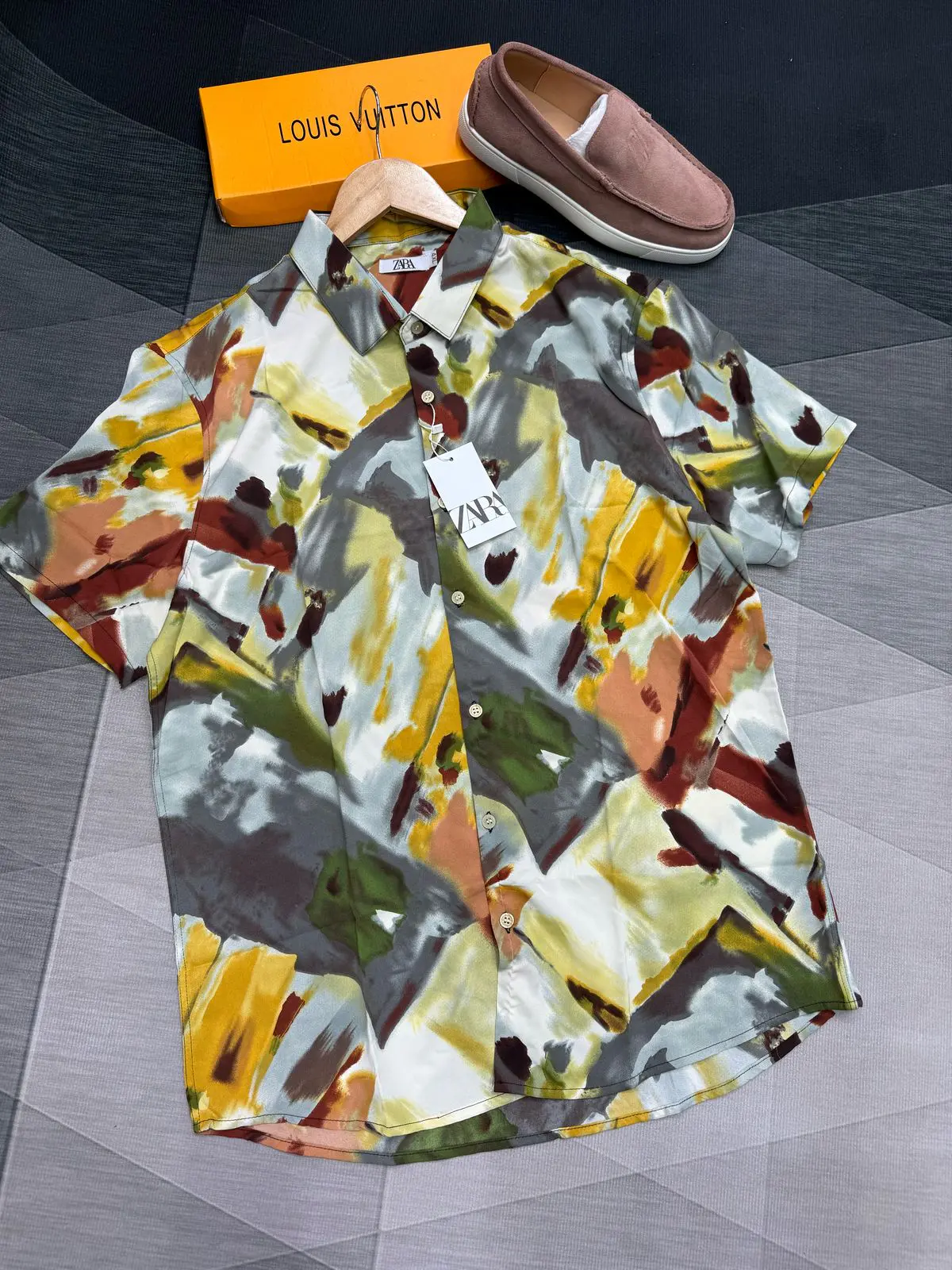 Camisa Masculina Estampada Artística Zara