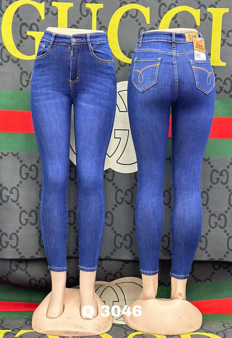 Calça Jeans Skinny Feminina