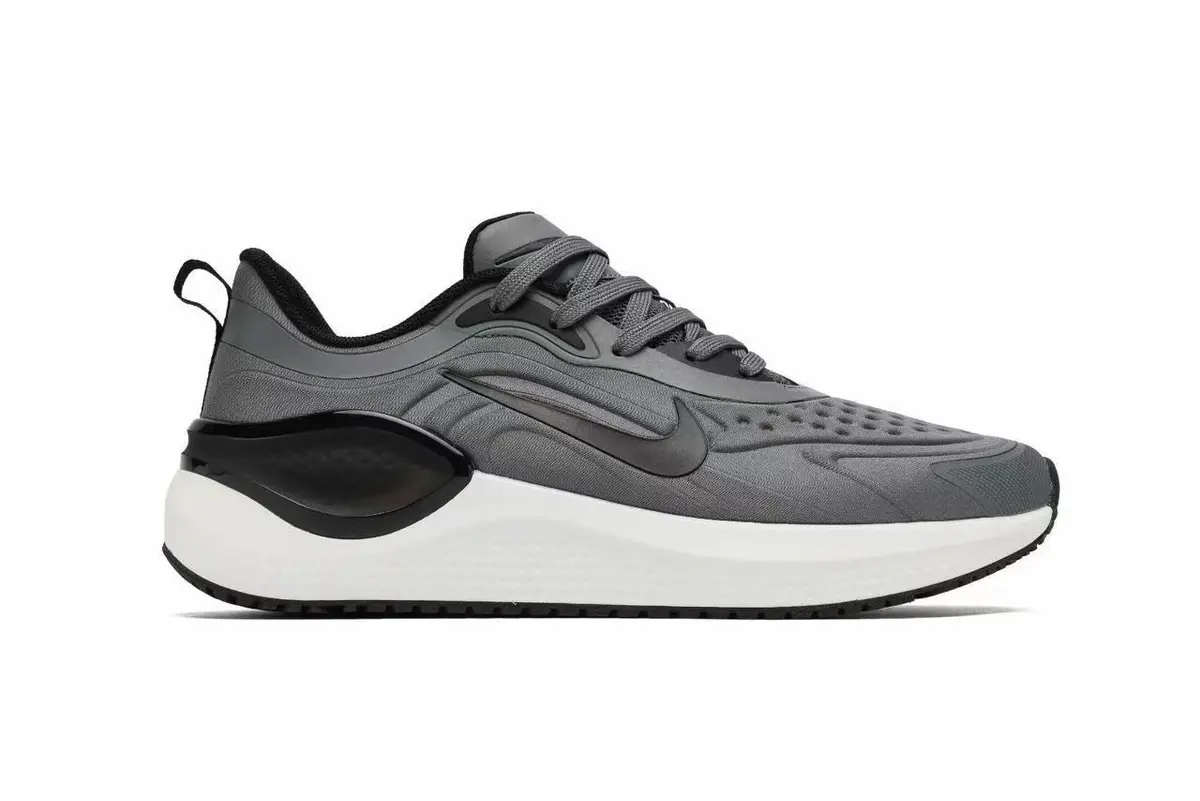Tênis Air Dynamic Nike