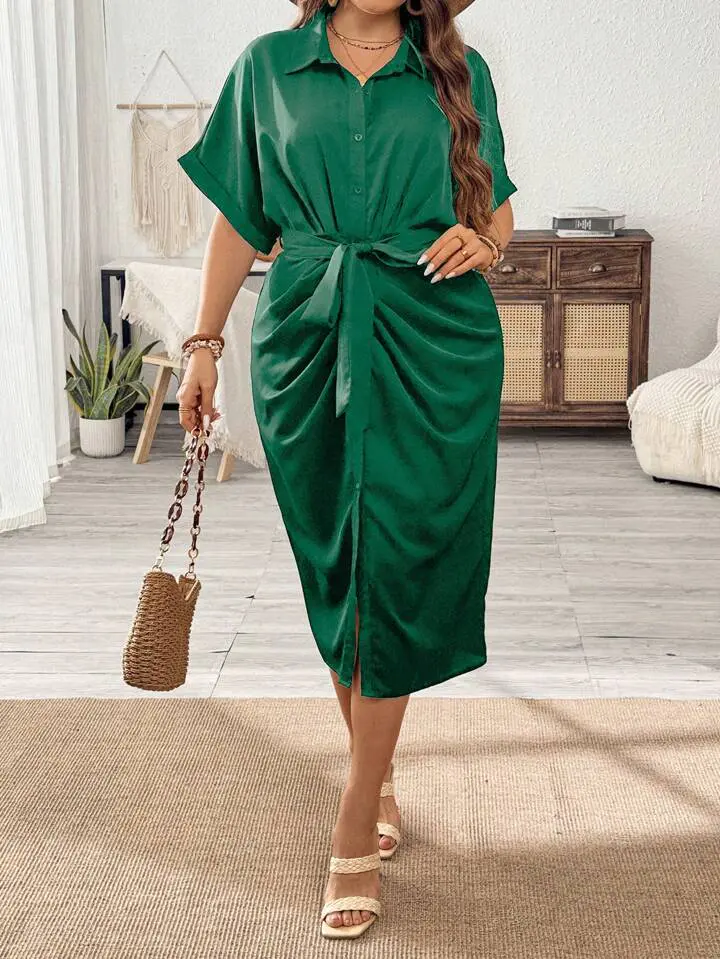 Vestido Casual Verde Escuro com Botões e Cinto Franzido