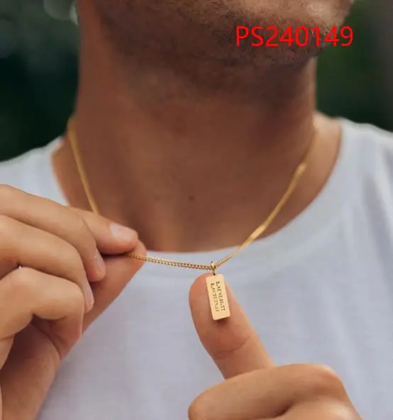Colar Dourado Elegância Inoxidável