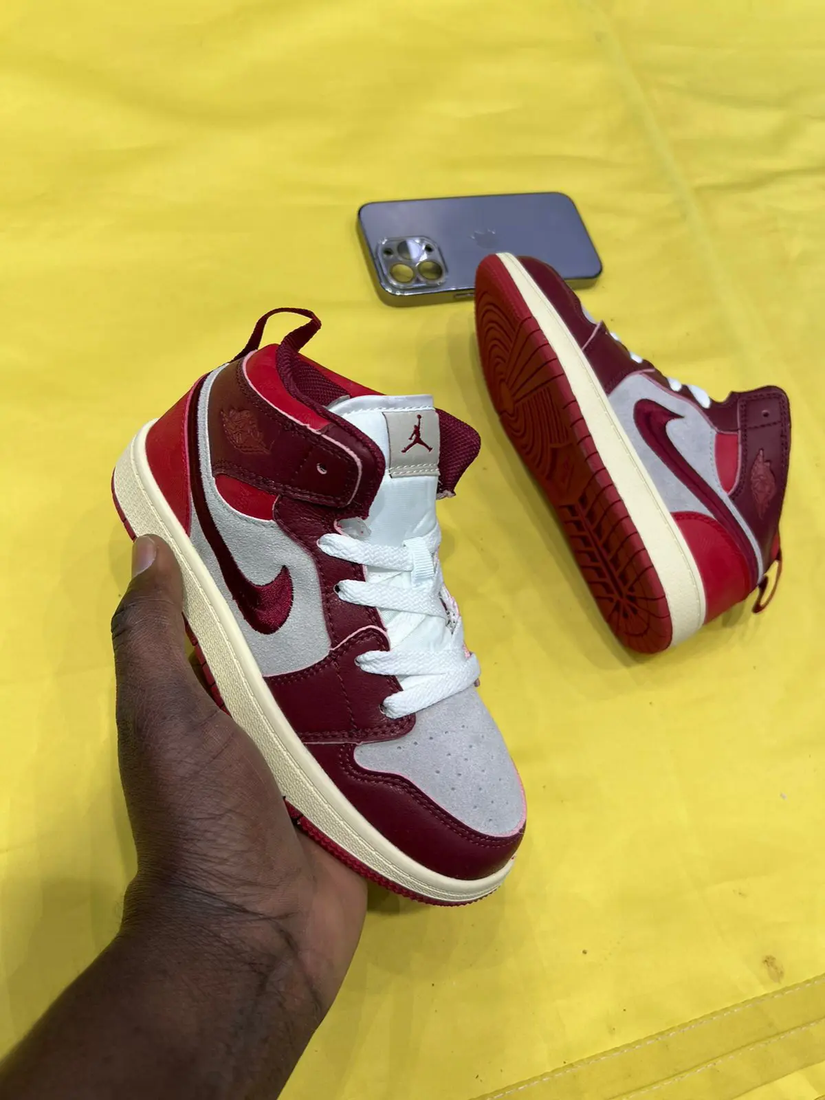 Tênis Air Jordan 1 High OG Sunset Edition
