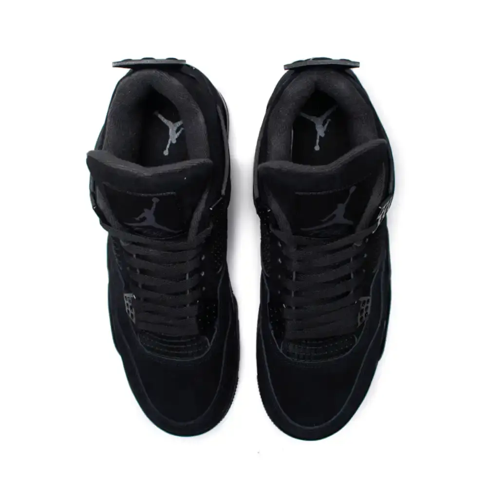 Tênis Air Jordan 4 Retro