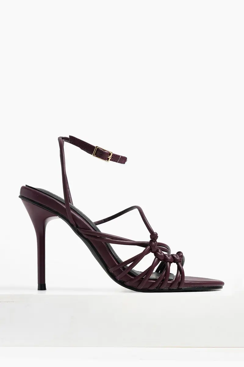 Sapatos de salto com velcro Ankle · Senhora