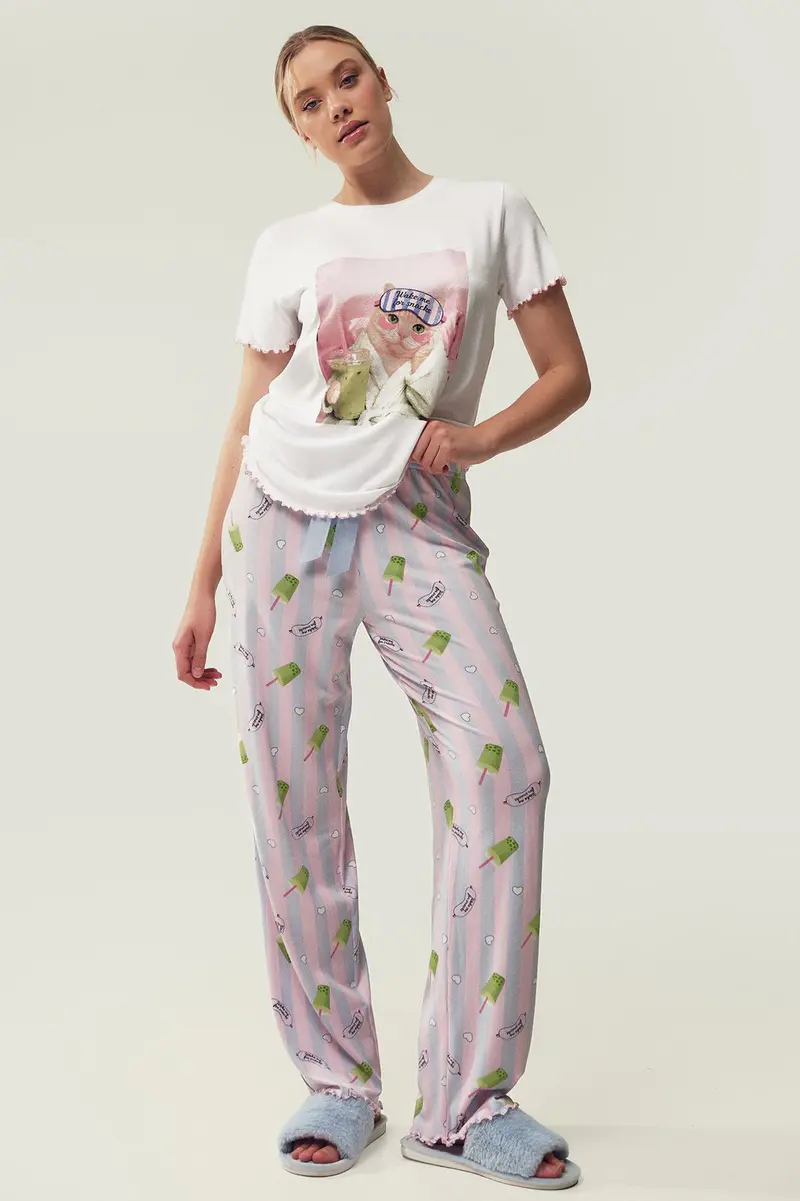 Pijama · Senhora