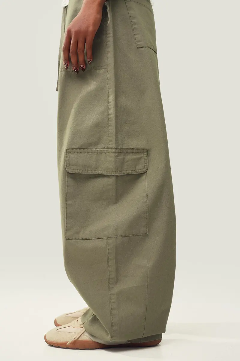 Calças Baggy Barrel · Senhora