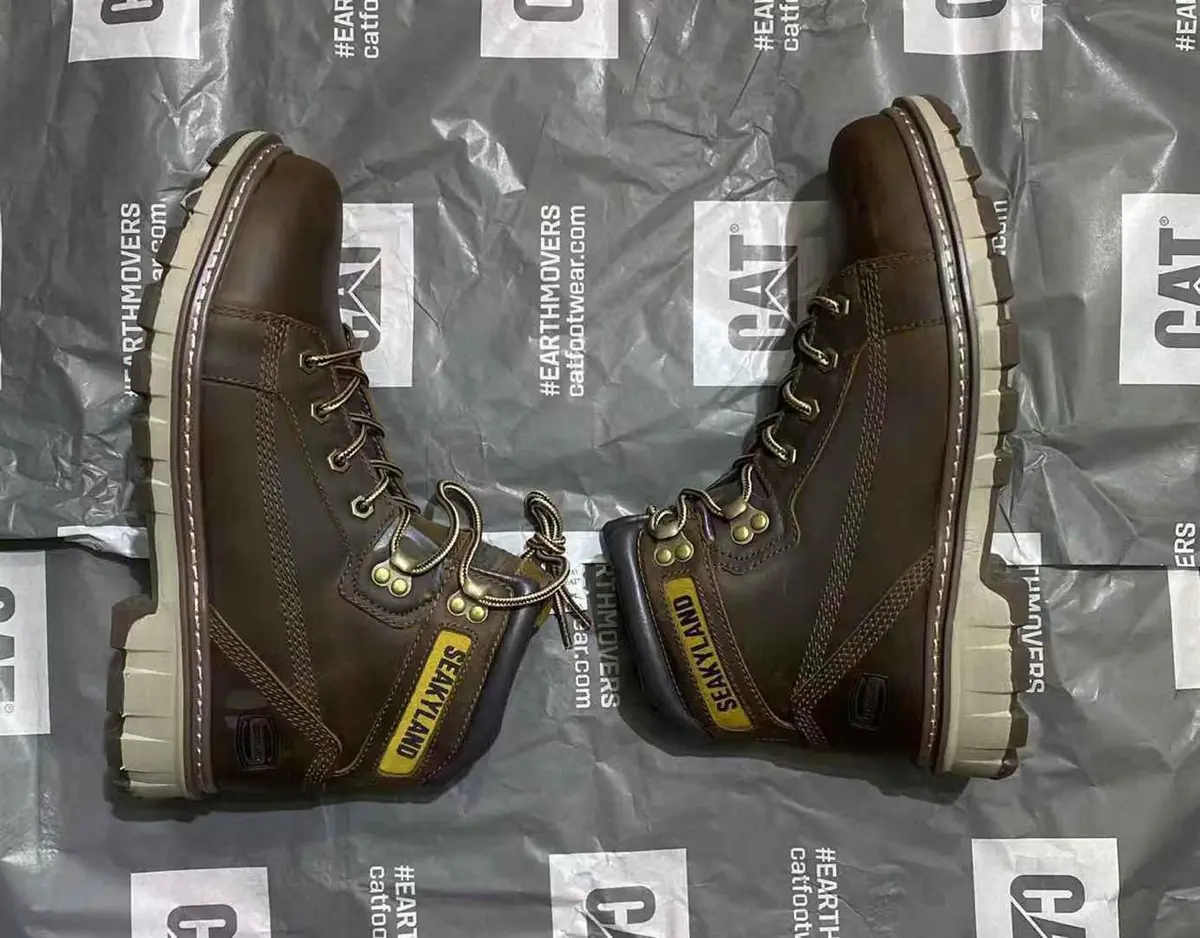 Bota CAT Seakyland Explorer Castanho Masculina
