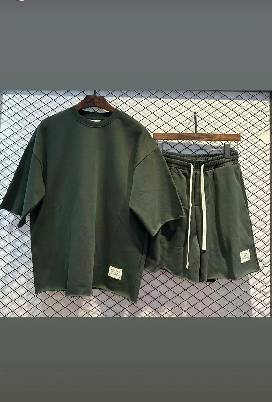 Conjunto Casual Verde Militar– Camiseta & calção Conforto e Versatilidade  