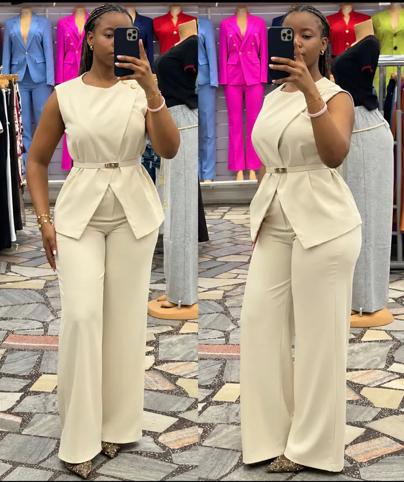 Conjunto Feminino de Blusa Peplum e Calça Larga com Cinto Bege 🏜️