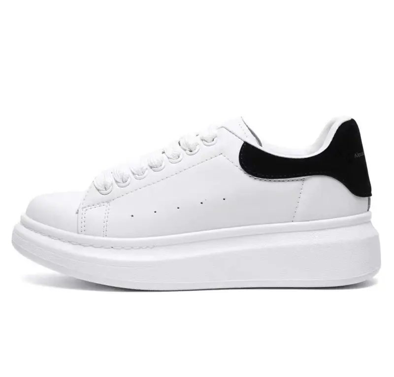 Tênis Alexander McQueen Oversized Sneaker - Branco e Preto 