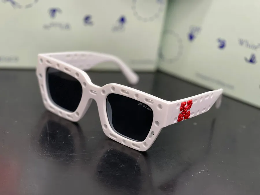 Óculos OFF White Visionary · Branco / Vermelho