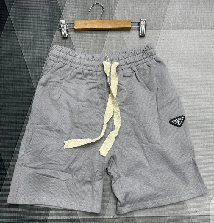 Shorts Esportivos Prada Bege