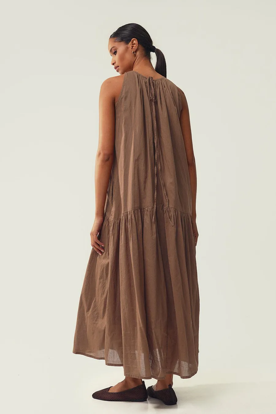 Vestido Trapeze em algodão · Senhora · Castanho