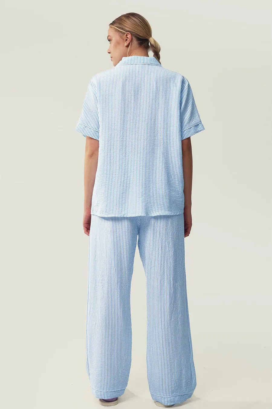 Pijama às riscas · Senhora