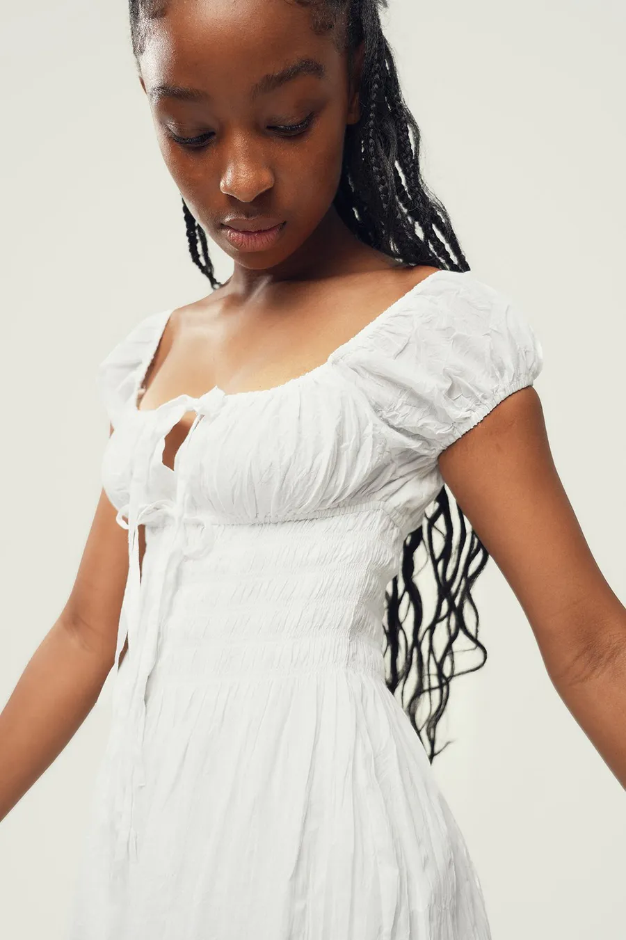 Vestido boca de sino Fit em algodão · Menina · Branco