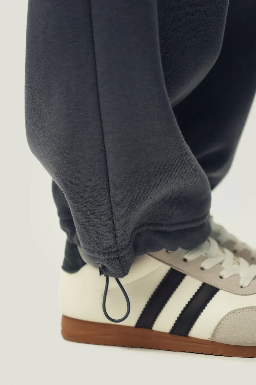 Calças jogger Baggy Boyfriend · Menina · Creme