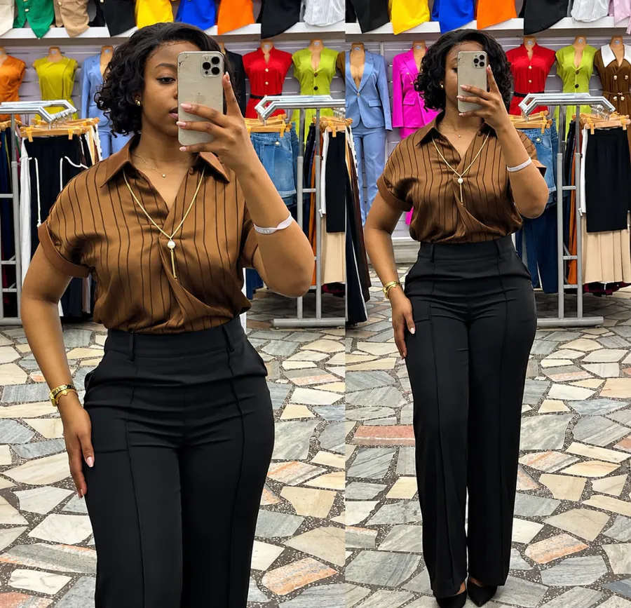 Blusa Feminina Manga Curta Listrada Castanho