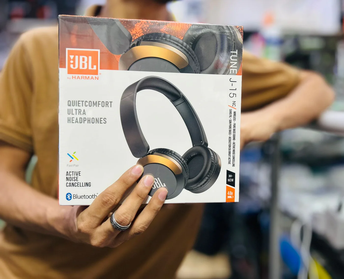 JBL Harman QuietComfort Ultra