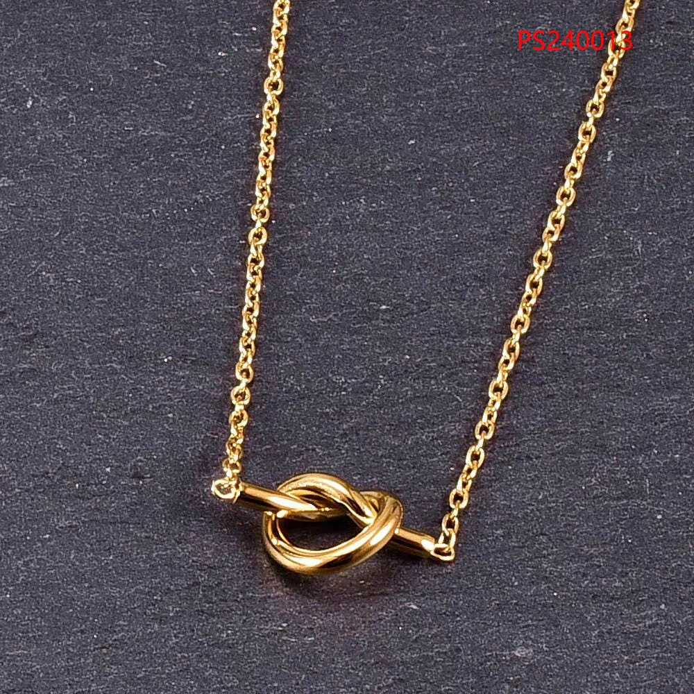 Colar Nó Infinito Dourado Inoxidável