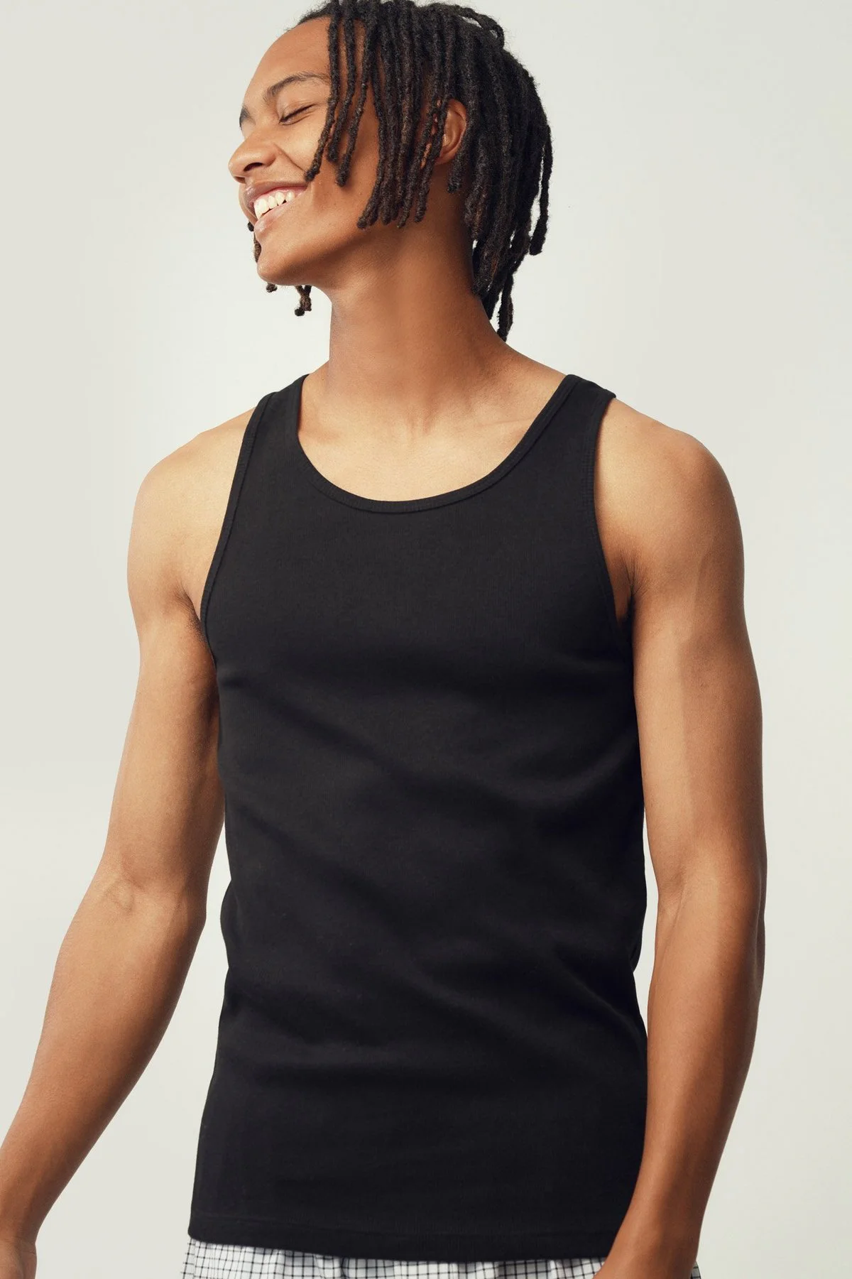 Top de alças Sleep em algodão · Homem · Preto · Modelo 2