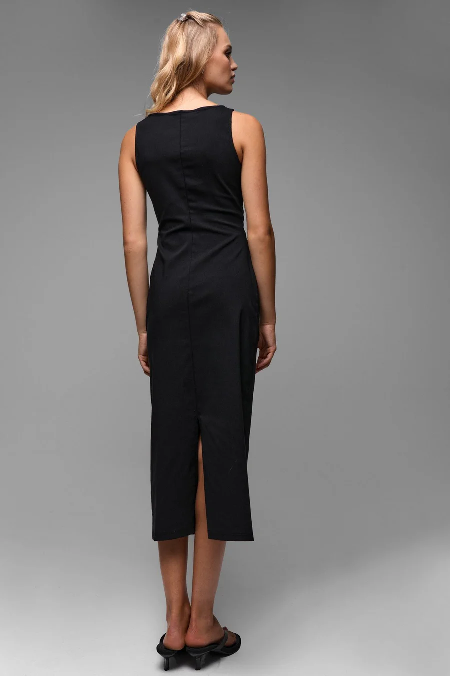 Vestido justo · Senhora