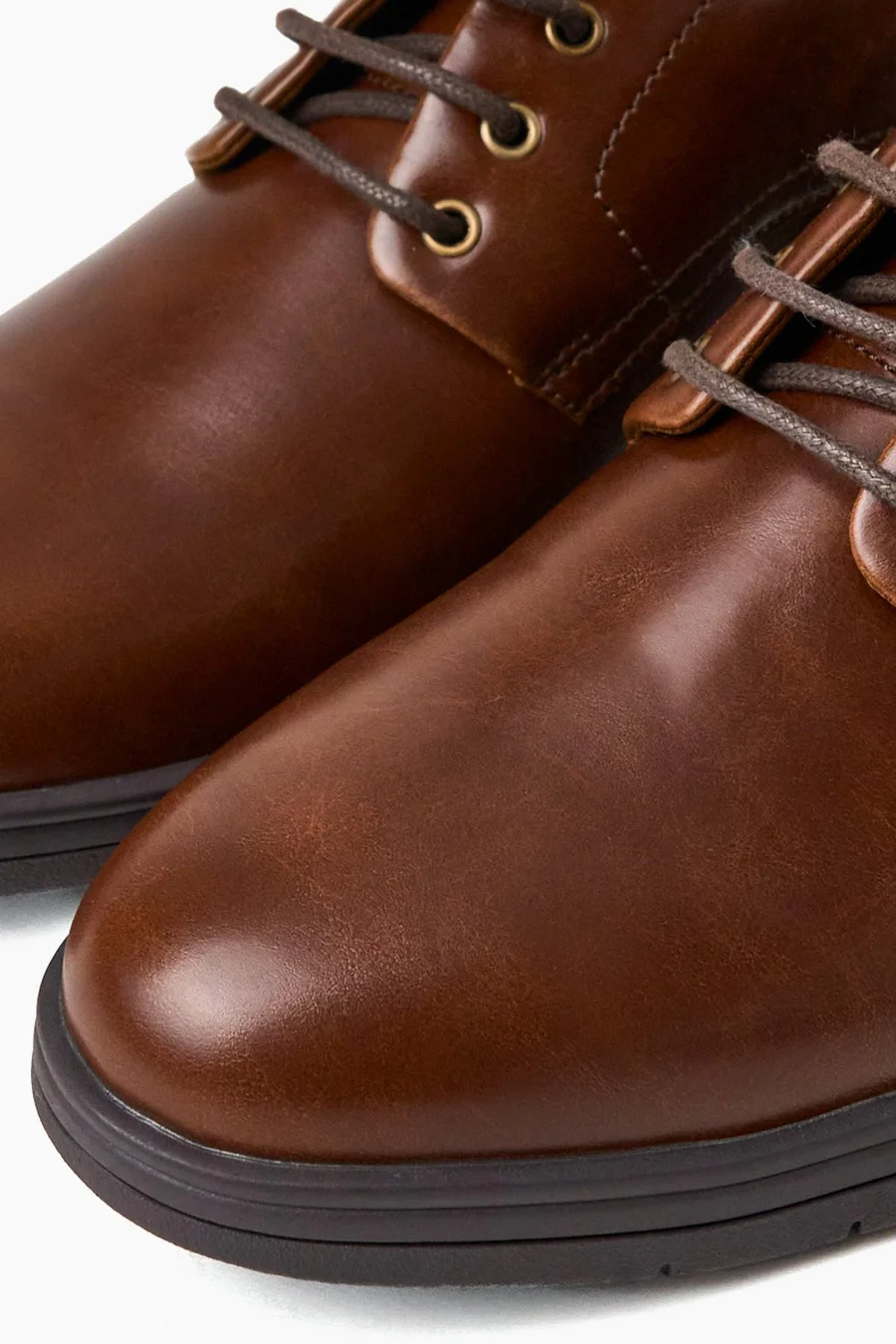 Sapatos com atacadores · Homem