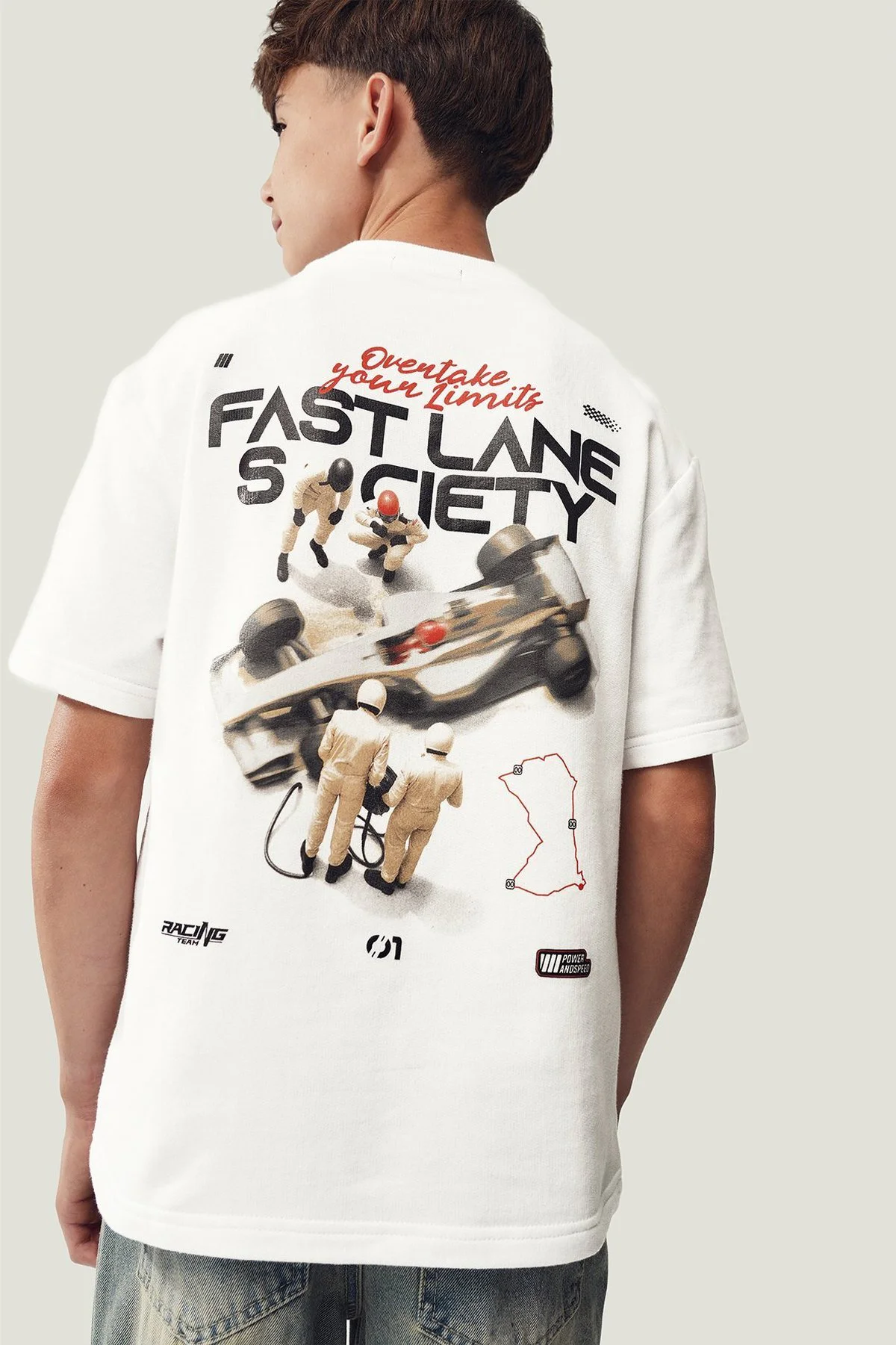 T-shirt largo em algodão · Menino · Branco