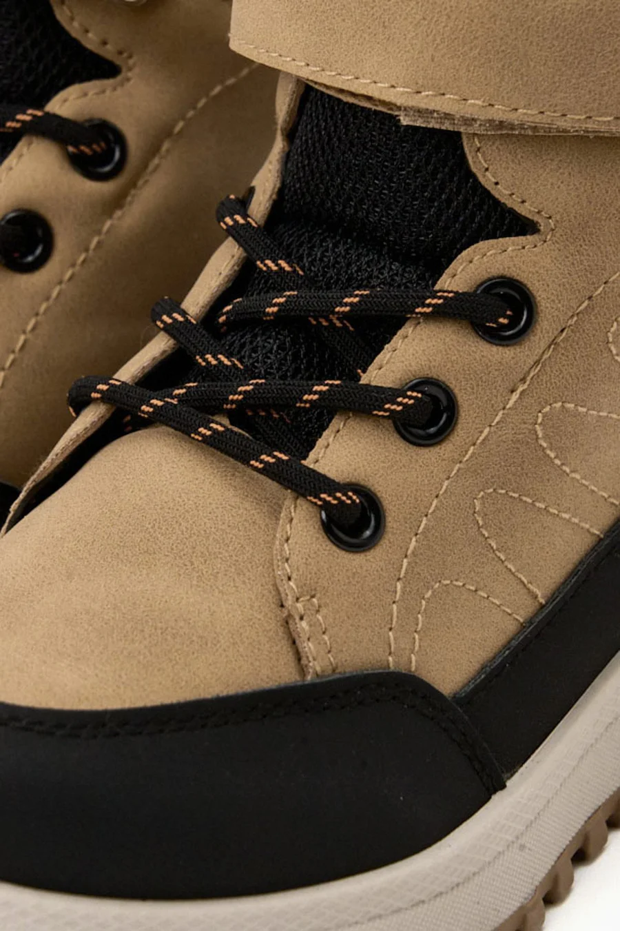 Botas com atacadores Military · Menino